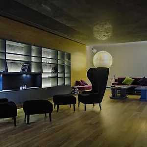 Link124 4*, Parma İtalya