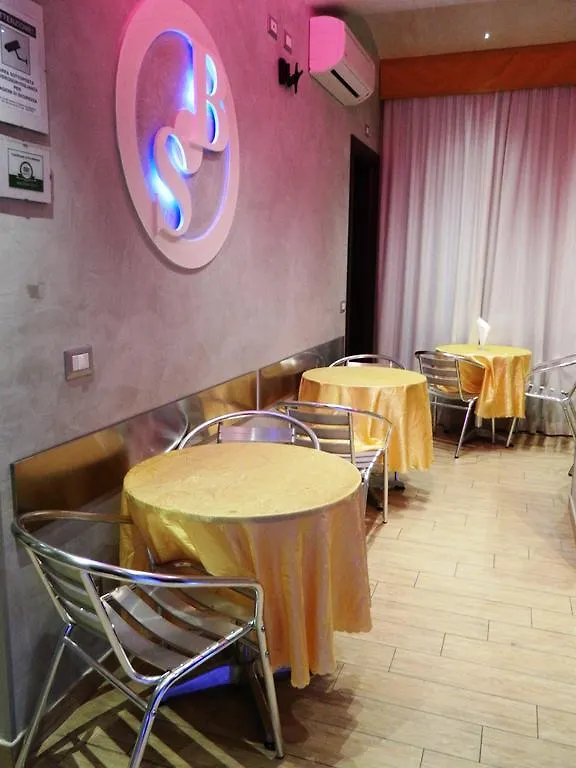 Buonarroti Suite Rome Bed & Breakfast